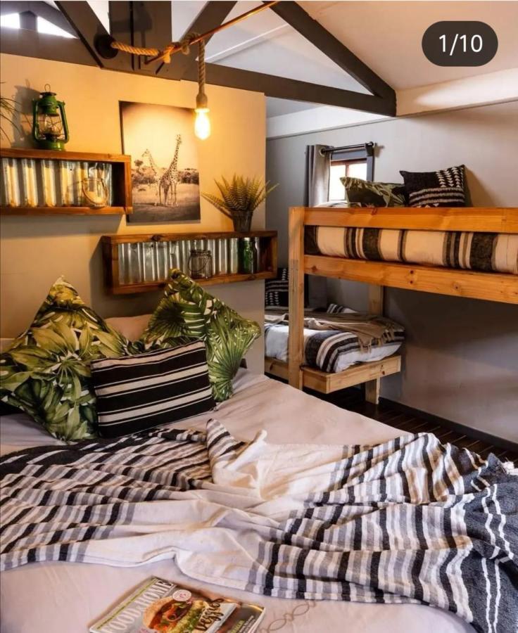 Treur River Lodge Moremela エクステリア 写真