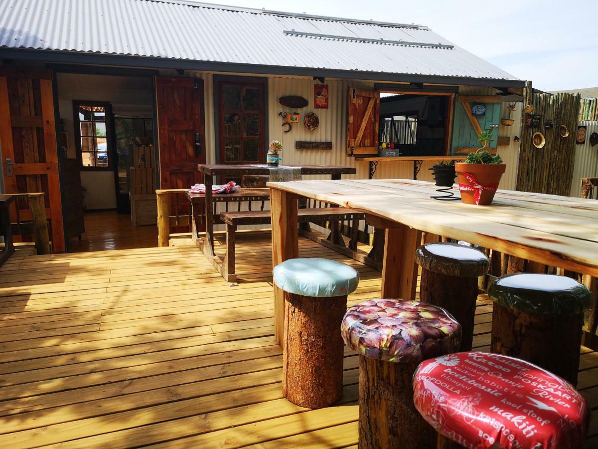 Treur River Lodge Moremela エクステリア 写真