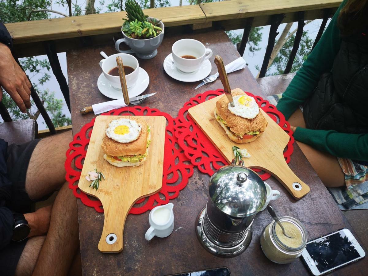Treur River Lodge Moremela エクステリア 写真
