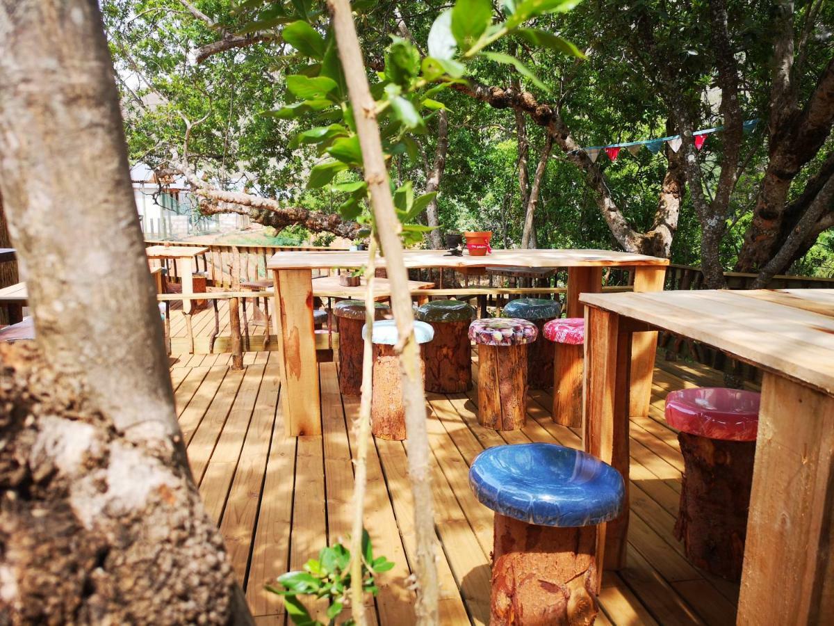 Treur River Lodge Moremela エクステリア 写真
