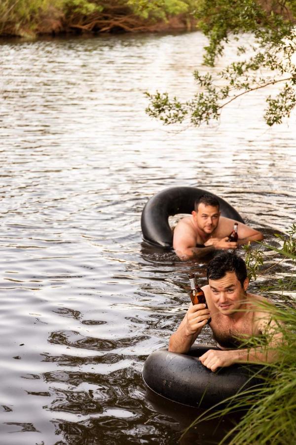 Treur River Lodge Moremela エクステリア 写真